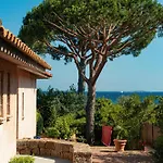 Blu 190m2, 12 Pers, Pieds Dans L'eau Vue Zonza